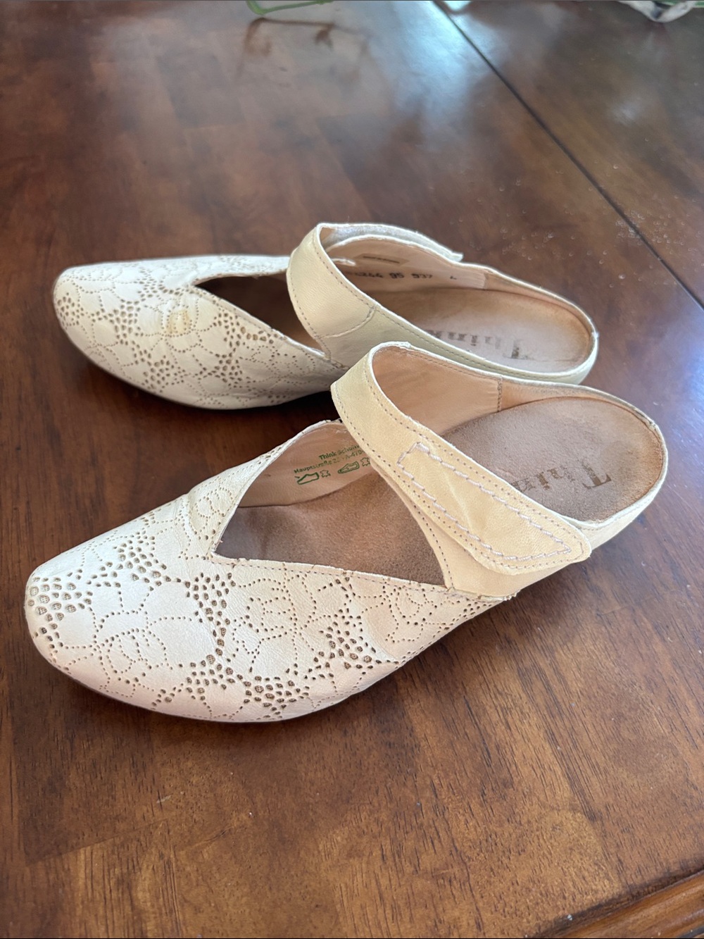 Think! Cream Perforated Mary Jane Clog with Strap